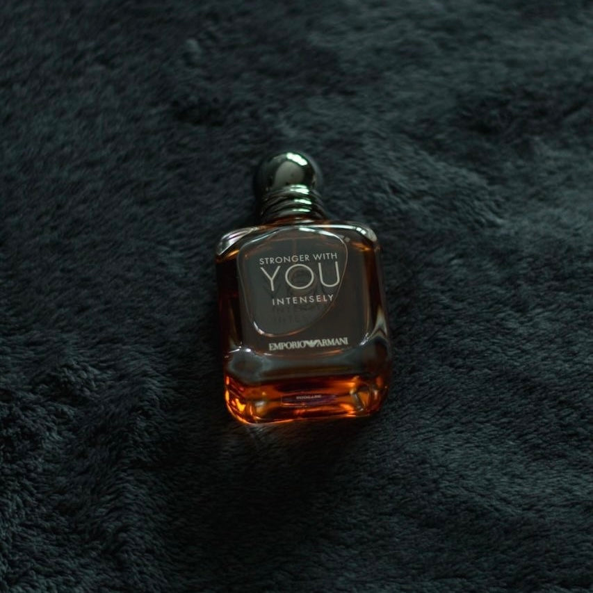 Emporio Armani - Stronger With You Intensely - Décante 10/5ml